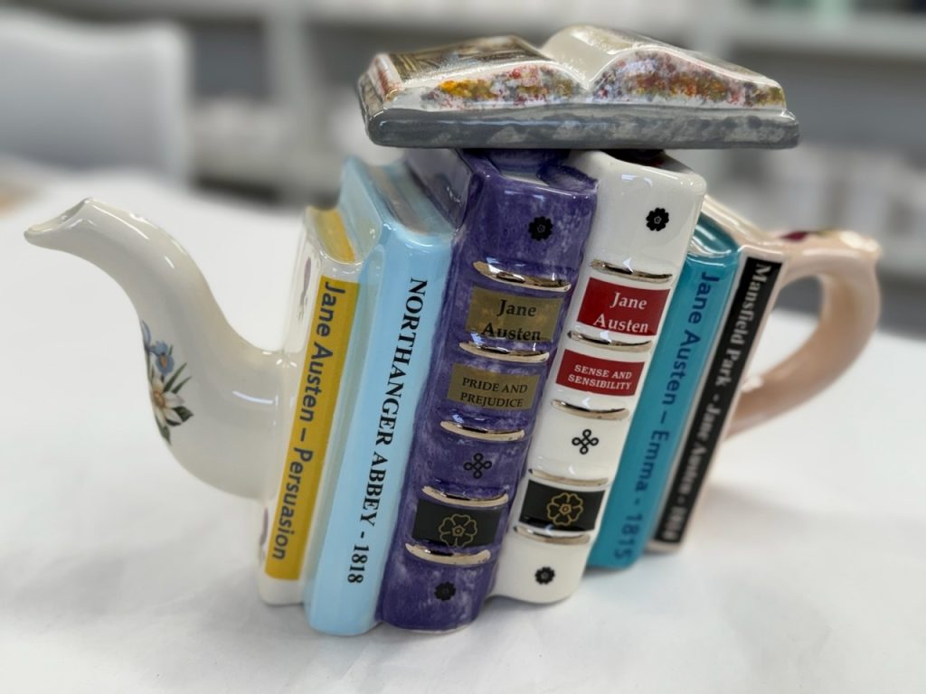 Carters of Suffolk Creates Jane Austen ‘250th Year’ Commemorative Teapot to Coincide with BBC Drama New Teapot is Expected to Be a ‘Global Best Seller’ for the hand-made novelty teapot manufacturer The artisan teapot pottery Carters of Suffolk - based at Stonham Barns Park - has announced the introduction of a new hand-made, novelty teapot to celebrate 250 years of Jane Austen’s literary excellence. 